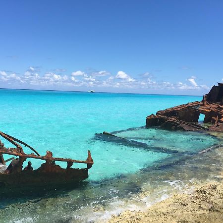 Bimini Seaside Villas - Pink Cottage With Beach View Alice Town  Extérieur photo